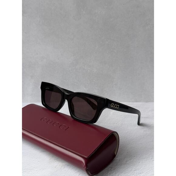 NEW Gucci GG1790S Black Cat Eye Logo Sunglasses